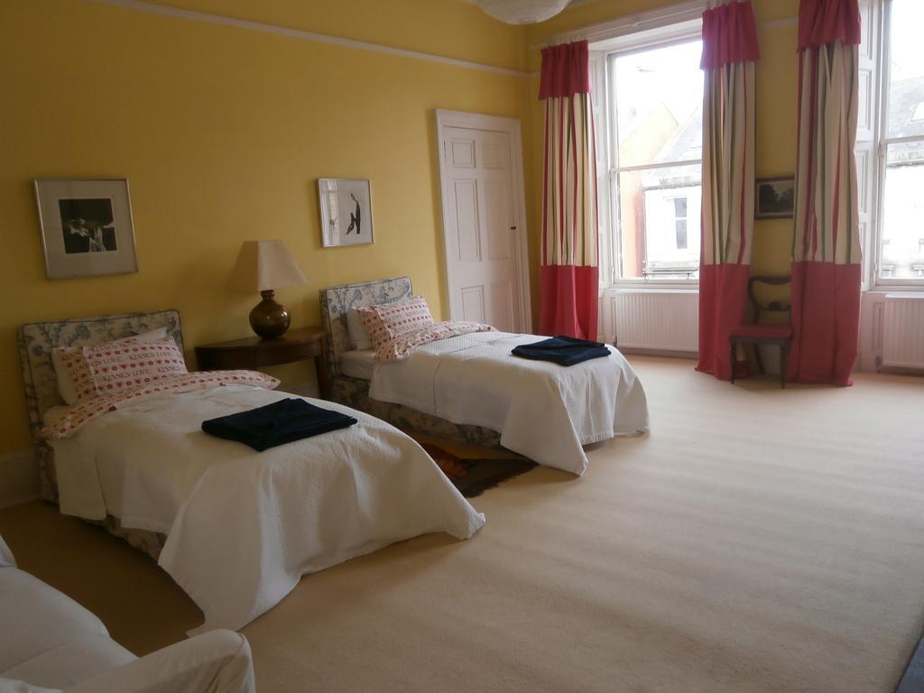 Winter Cherry Bed & Breakfast เอดินบะระ ห้อง รูปภาพ